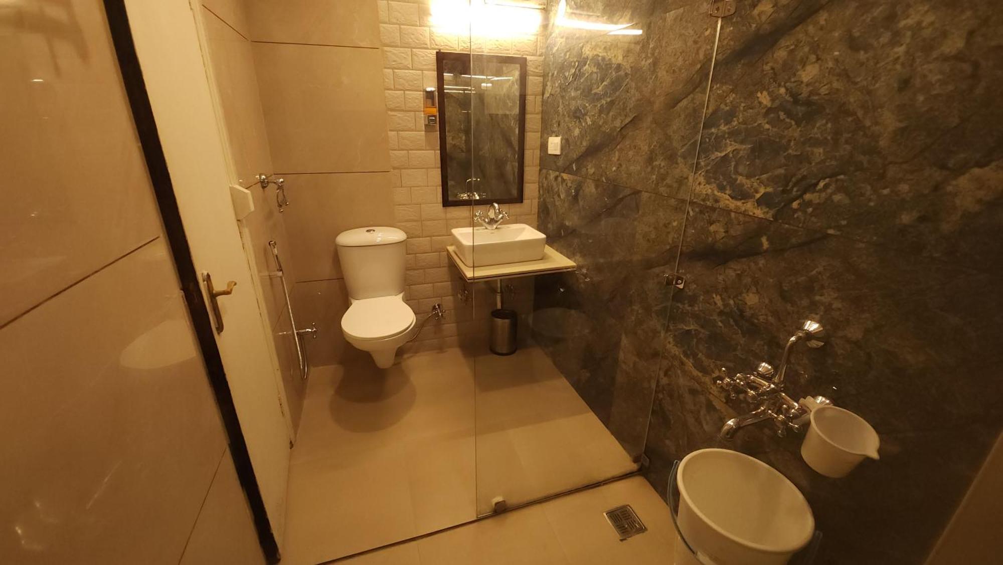 Hotel Vrs Inns Chandīgarh Esterno foto